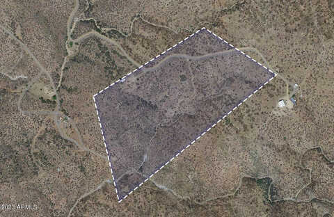 W Aurora Hills Road, Wickenburg, AZ 85390