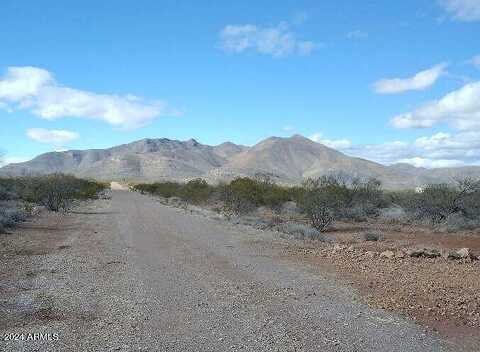 N Chisolm Trail, Bisbee, AZ 85603