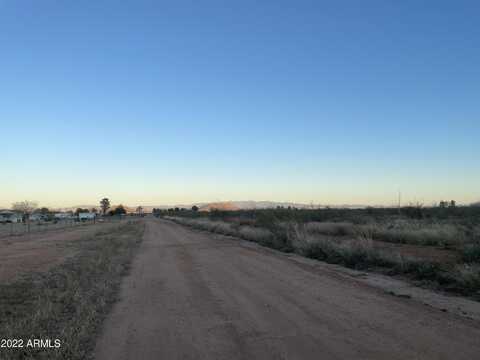 E Geronimo Way, Cochise, AZ 85606