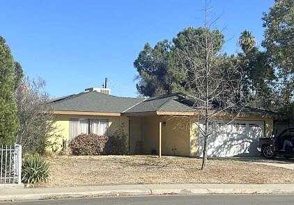 Andrea, BAKERSFIELD, CA 93307