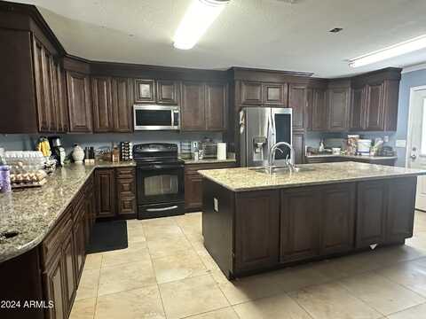 88Th, MESA, AZ 85207