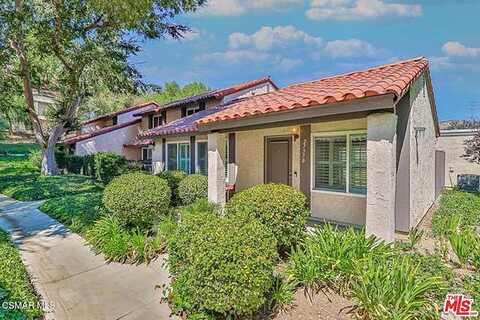 Rondell, AGOURA HILLS, CA 91301