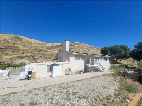 Soledad Canyon, SANTA CLARITA, CA 91390