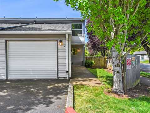 Plomondon St Unit B7, Vancouver, WA 98661