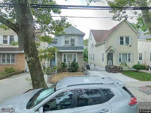 199Th, SAINT ALBANS, NY 11412