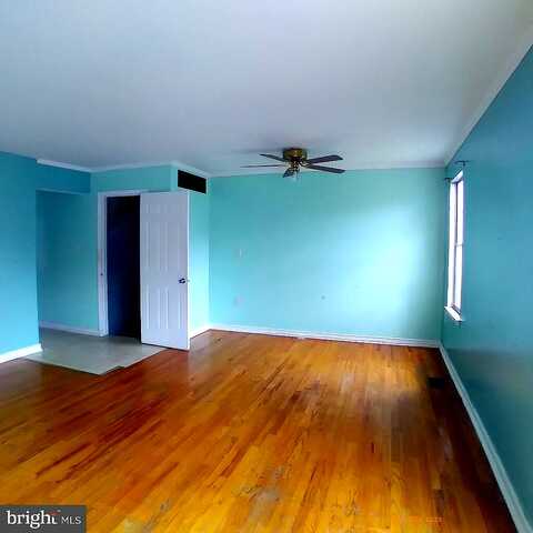 Prestwick, CATONSVILLE, MD 21228