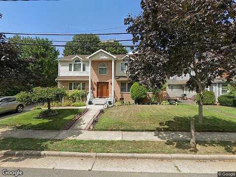 Cynthia, HEMPSTEAD, NY 11550