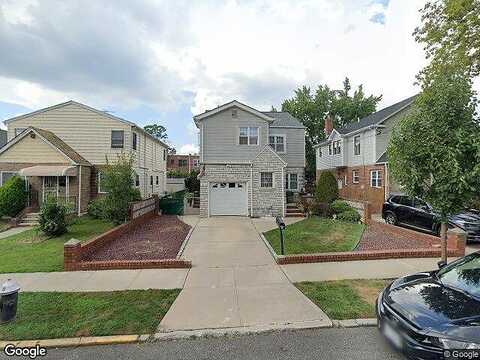 27Th, FLUSHING, NY 11358