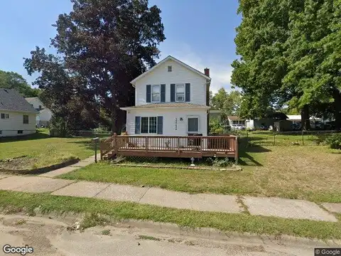 8Th, CLINTON, IA 52732