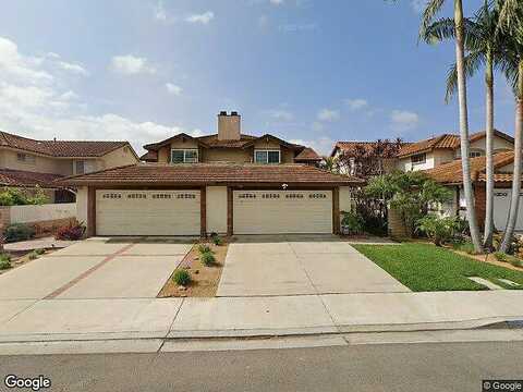 Briones, LAGUNA NIGUEL, CA 92677