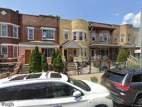 26Th, BROOKLYN, NY 11226