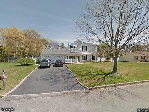 Whittier, MEDFORD, NY 11763