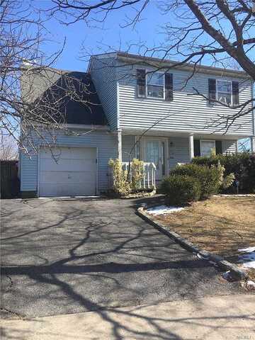 Peters Boulevard, Central Islip, NY 11722