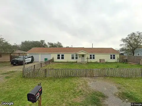 9Th, ARANSAS PASS, TX 78336