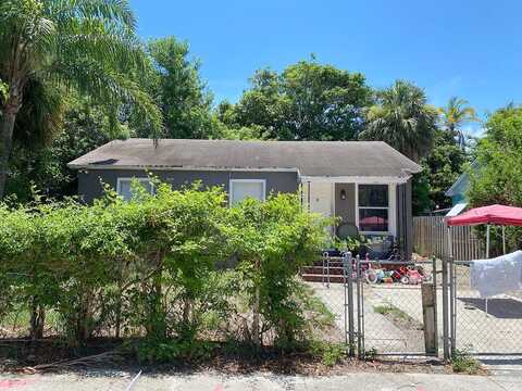 54Th, WEST PALM BEACH, FL 33407