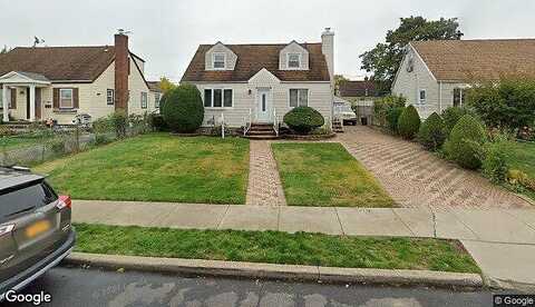 Midwood, UNIONDALE, NY 11553