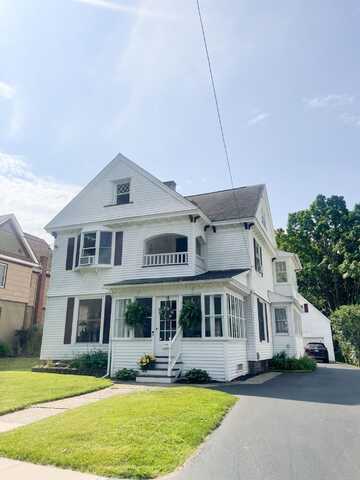 29 First Street, Malone, NY 12953