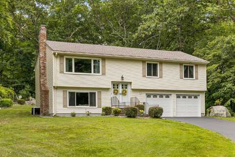 7 Little John Court, Ledyard, CT 06335