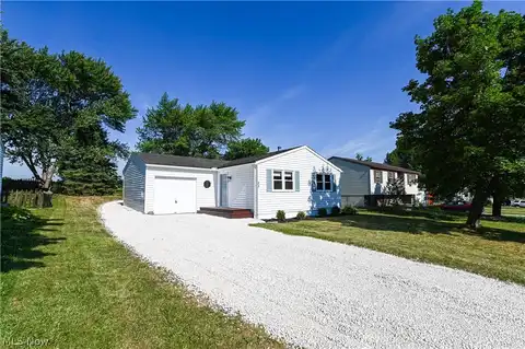 53 Strawberry Hill, Rittman, OH 44270