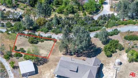 47 Austin Way, Lake Hughes, CA 93532