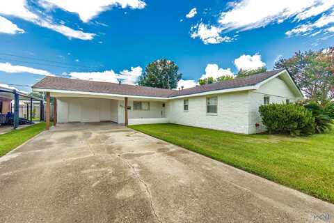 300 DOUGLAS DR, Houma, LA 70364