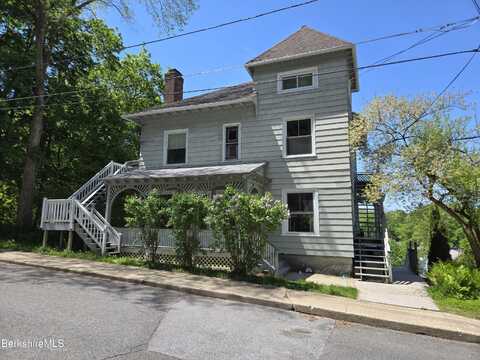 77 Yale St, North Adams, MA 01247