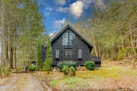 131 River Rd, Middlefield, MA 01243