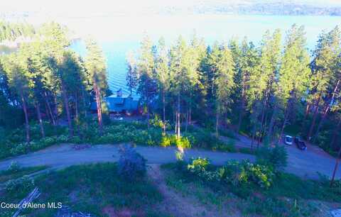 1753 W Valhalla Rd, Coeur D Alene, ID 83814