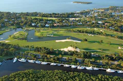 16 Gatehouse Road, Key Largo, FL 33037