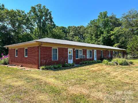 144 Nottingham Drive, Forest City, NC 28043