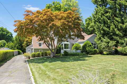 31 Hillside Avenue, Darien, CT 06820