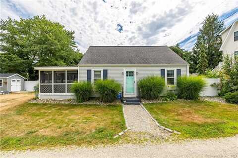 4 Elinor Road, Old Saybrook, CT 06475