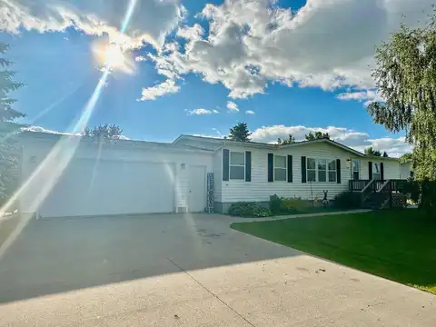 2Nd, ROSEAU, MN 56751