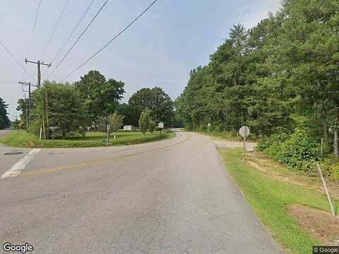 Spring Grove Rd, Claremont, VA 23899