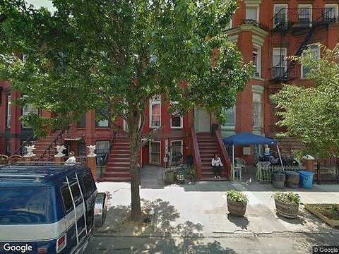 Quincy, BROOKLYN, NY 11221