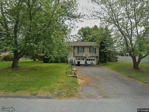 Woodgate, CHITTENANGO, NY 13037