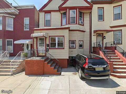 76Th, NORTH BERGEN, NJ 07047