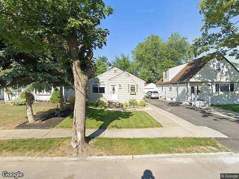 90Th, NIAGARA FALLS, NY 14304