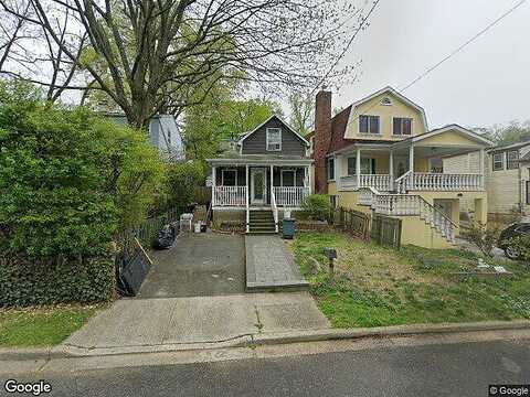 Charles, PORT WASHINGTON, NY 11050