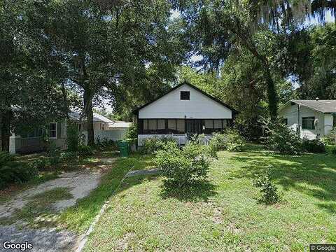 Adelle, DELAND, FL 32720