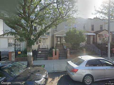 92Nd, EAST ELMHURST, NY 11369