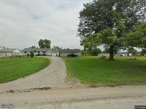 1St, CLAY CITY, IL 62824