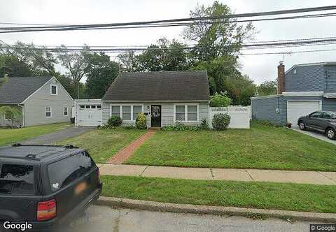 Parkside, SEAFORD, NY 11783