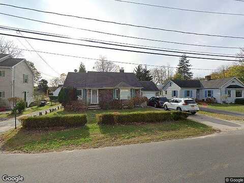 Riverside, RIVERHEAD, NY 11901