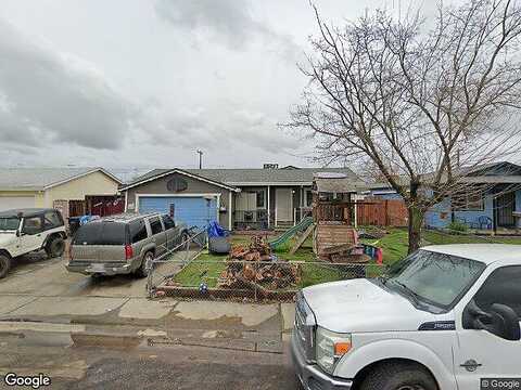 10Th, RIO LINDA, CA 95673