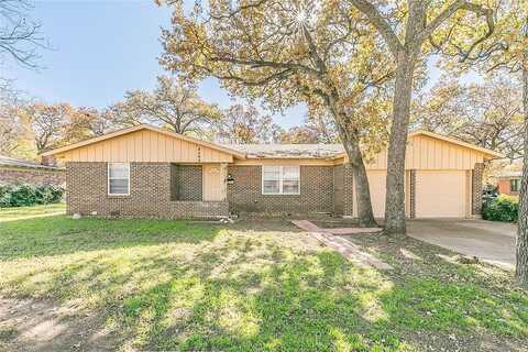 Callahan, FORT WORTH, TX 76112