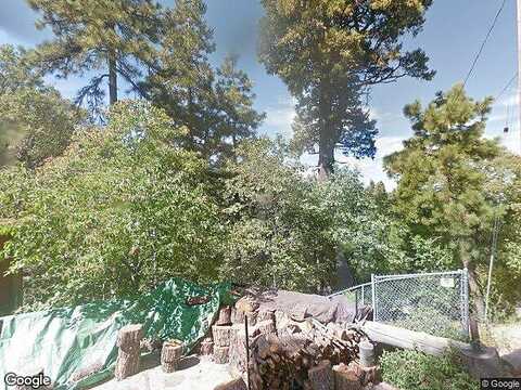 Cedar Dr, CRESTLINE, CA 92325