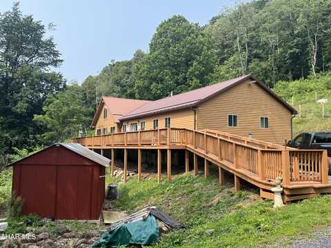 855 Lincoln Hwy, Schellsburg, PA 15559