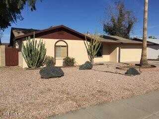 4032 W Shangri La Road, Phoenix, AZ 85029