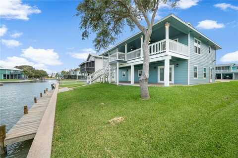 18 Front Street, Rockport, TX 78382